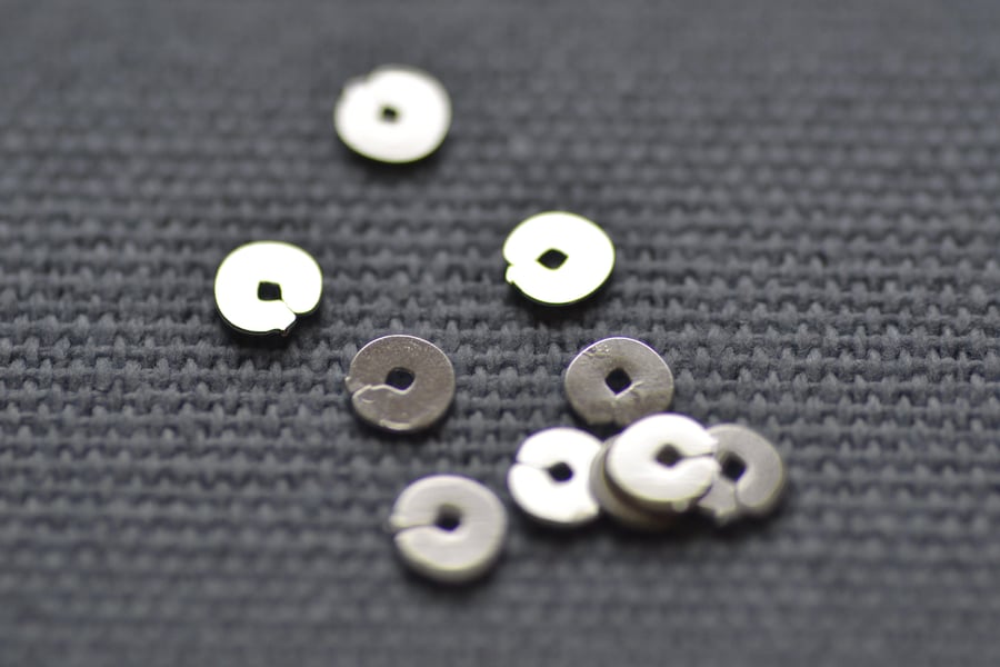 Silver Plated 4mm Spangles