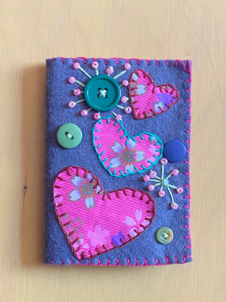 Needle Case - Grey Felt embellished Hand sewing needle case