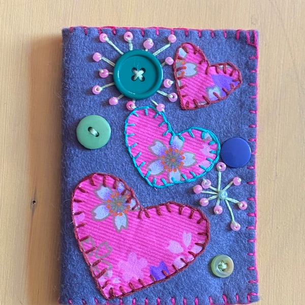 Needle Case - Grey Felt embellished Hand sewing needle case