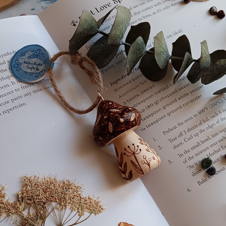 Small Pyrography Wildflower Mushroom