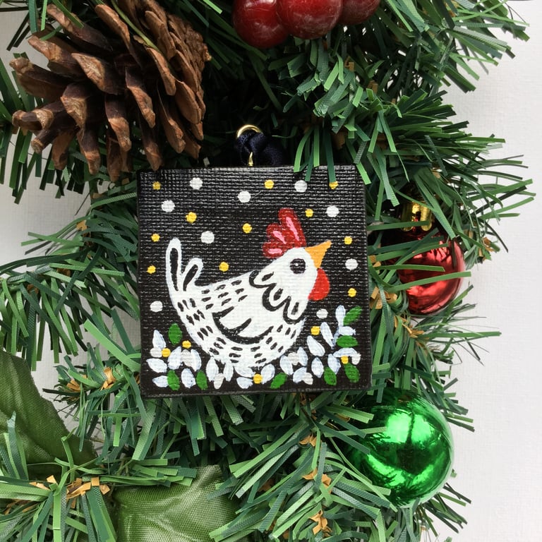 Hanging canvas decoration.