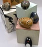 5 hand-painted pebble pets in a box - Image 9