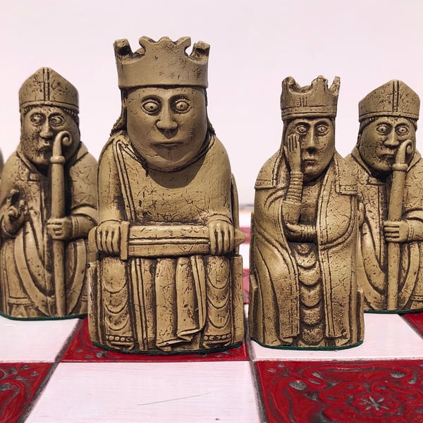 Lewis Chessmen - Extra large Isle of Lewis Chess set 