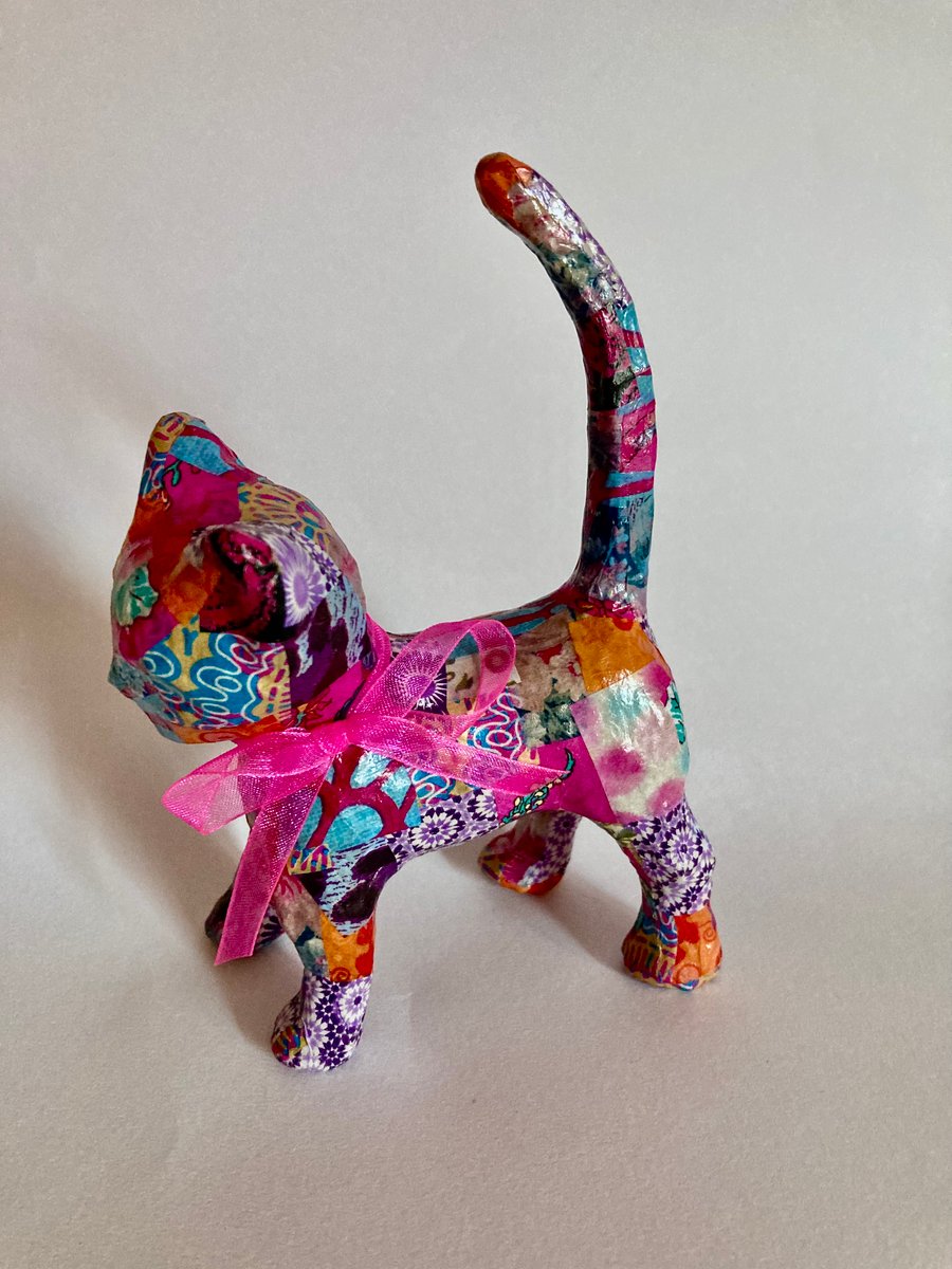 Colourful and cute decopatch cat 