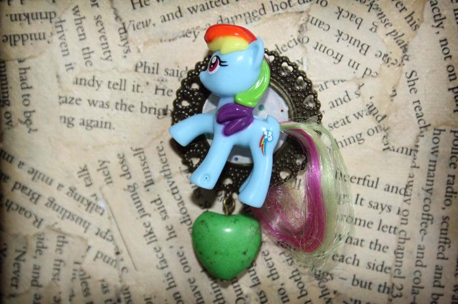 My Little Pony Rainbow Dash Toy Character Love Heart Statement Brooch