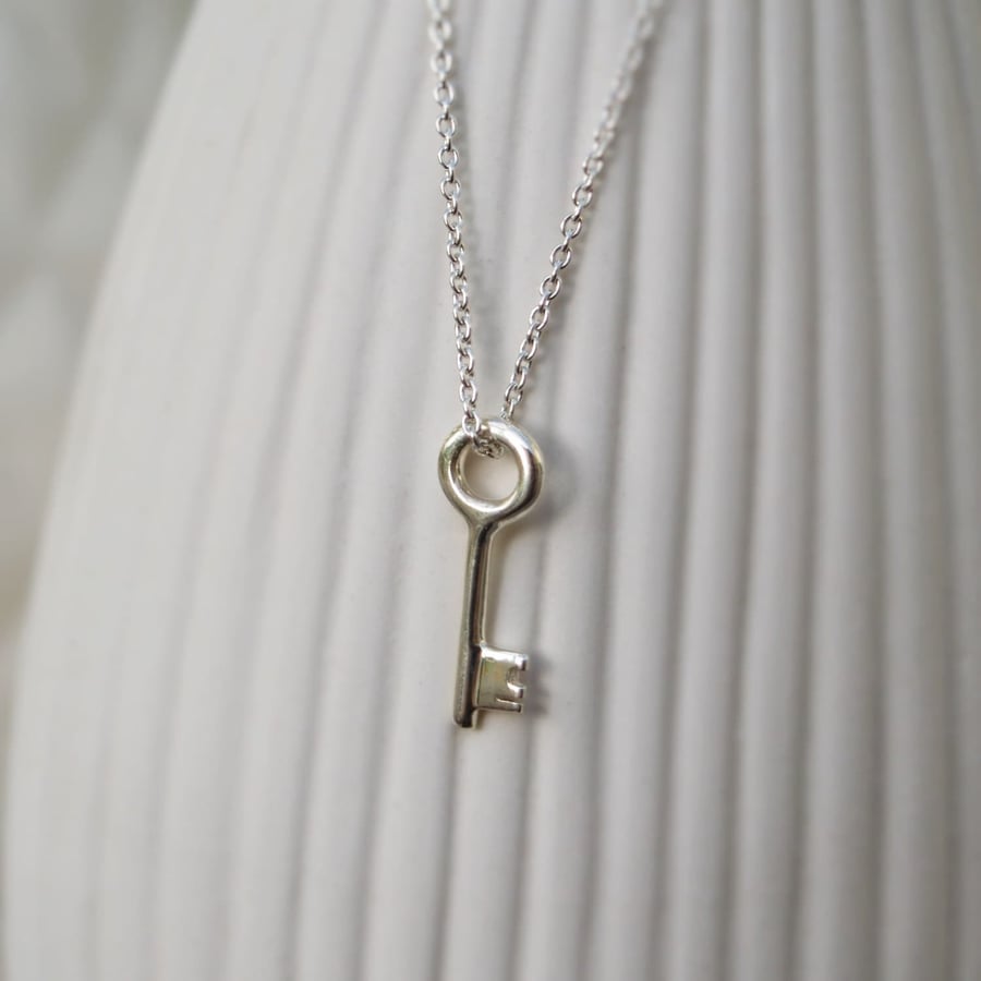 Solid silver small and dainty key charm pendant and chain