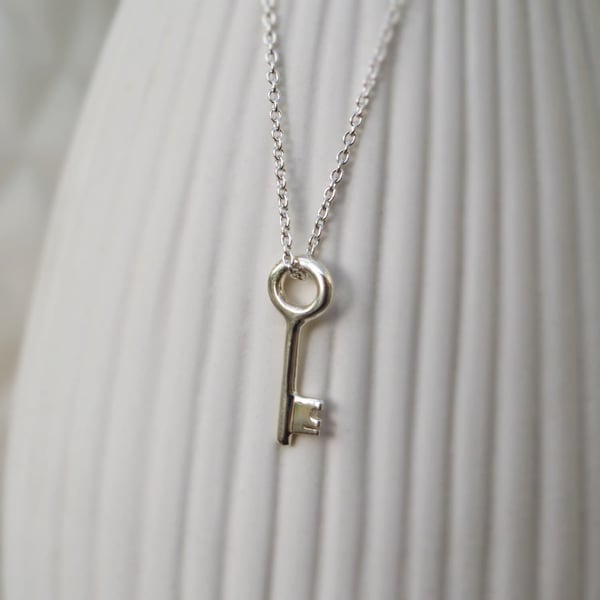 Solid silver small and dainty key charm pendant and chain