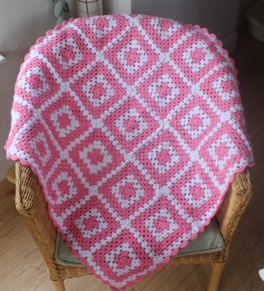 Lovely crocheted baby blanket