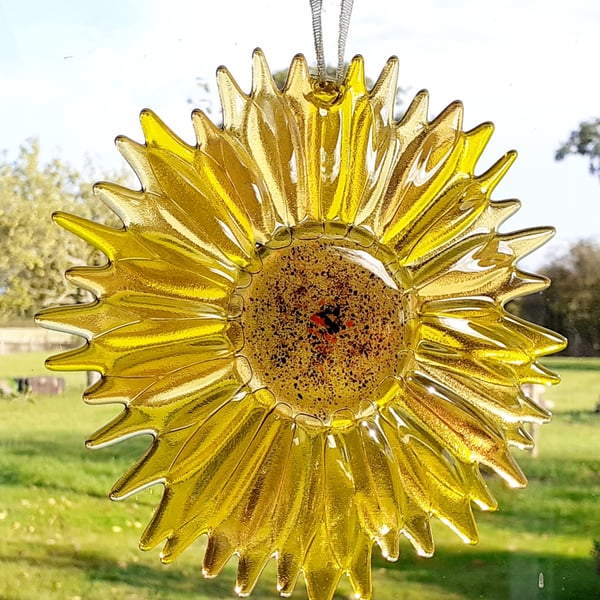 Fused glass sunflower suncatcher wall art decoration, no 2