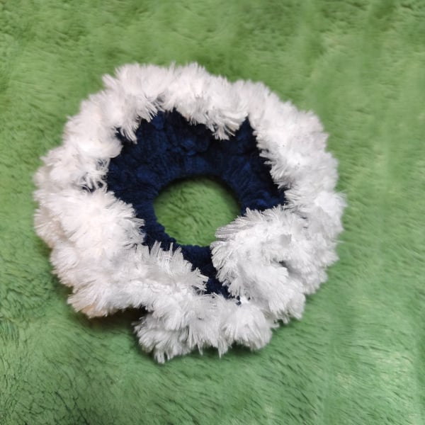 Navy with White Fur Trim Medium Scrunchies Hair Tie