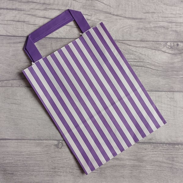 10 Purple & White Striped Paper Carrier Bags 23 x 18 x 8 cm