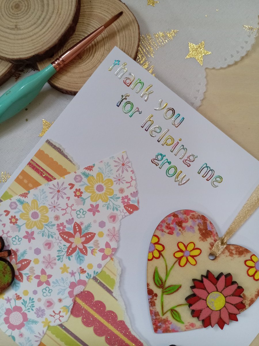 Teacher thank you card with a wooden heart decoration 