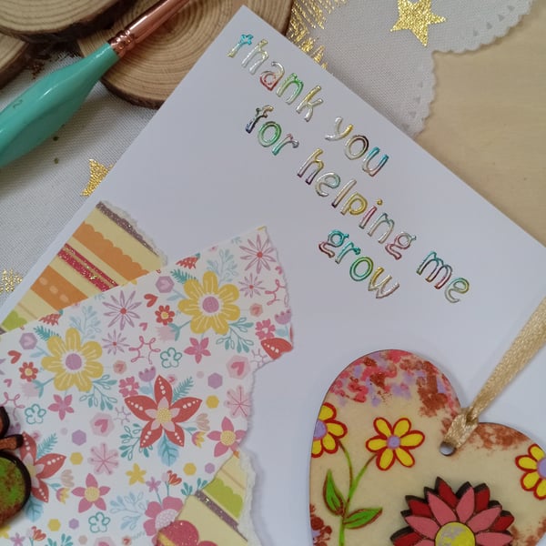 Teacher thank you card with a wooden heart decoration 