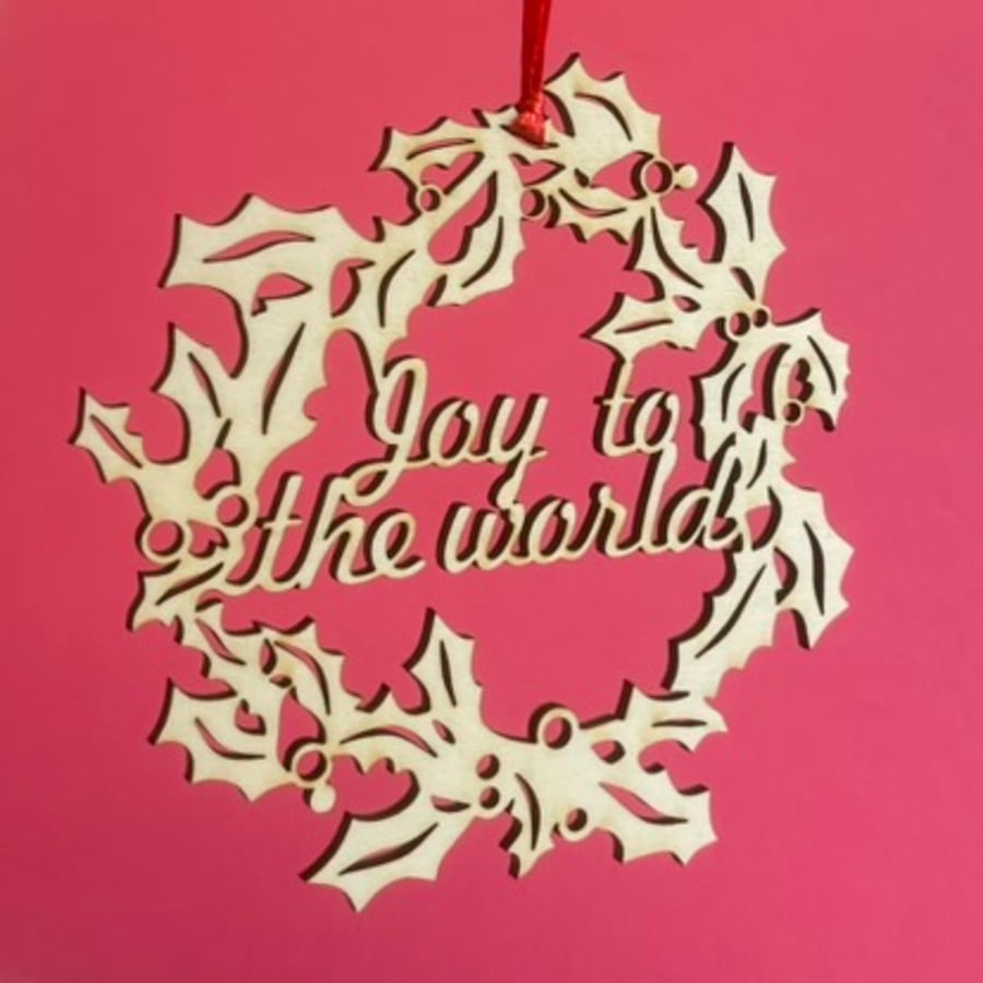 'Joy to the World' wooden Christmas wreath (medium)
