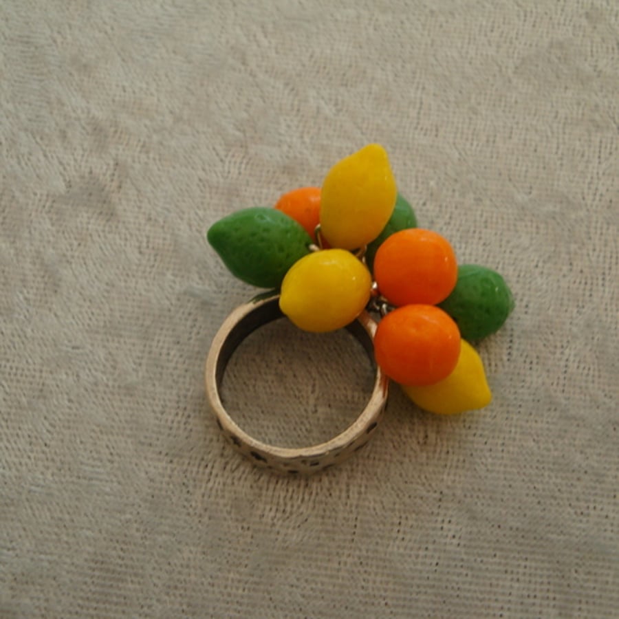 Citrus Fruit Ring