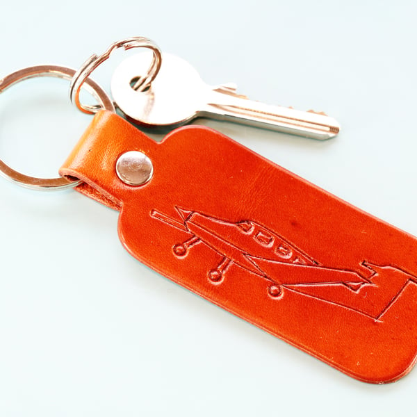 Hand-Carved Piper Arrow Plane Leather Keyring, Unique Key Fob Gift For Pilot