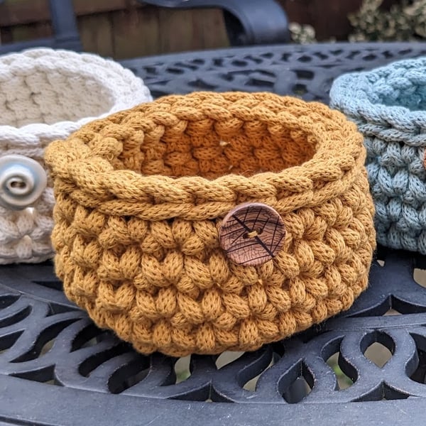 Crochet container, storage pot, desk tidy, recycled