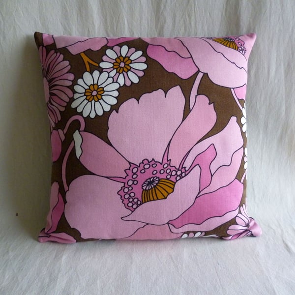1960s bold vintage fabric cushion cover