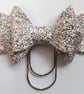 White & multi-colour glitter bow paperclip book mark planner accessory - Image 3
