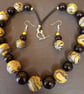 Black and mustard necklace and earrings set - Image 4