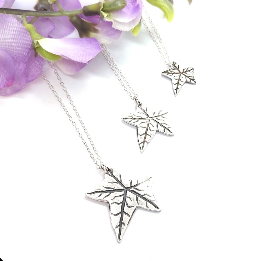 Silver Ivy Leaf pendant necklace