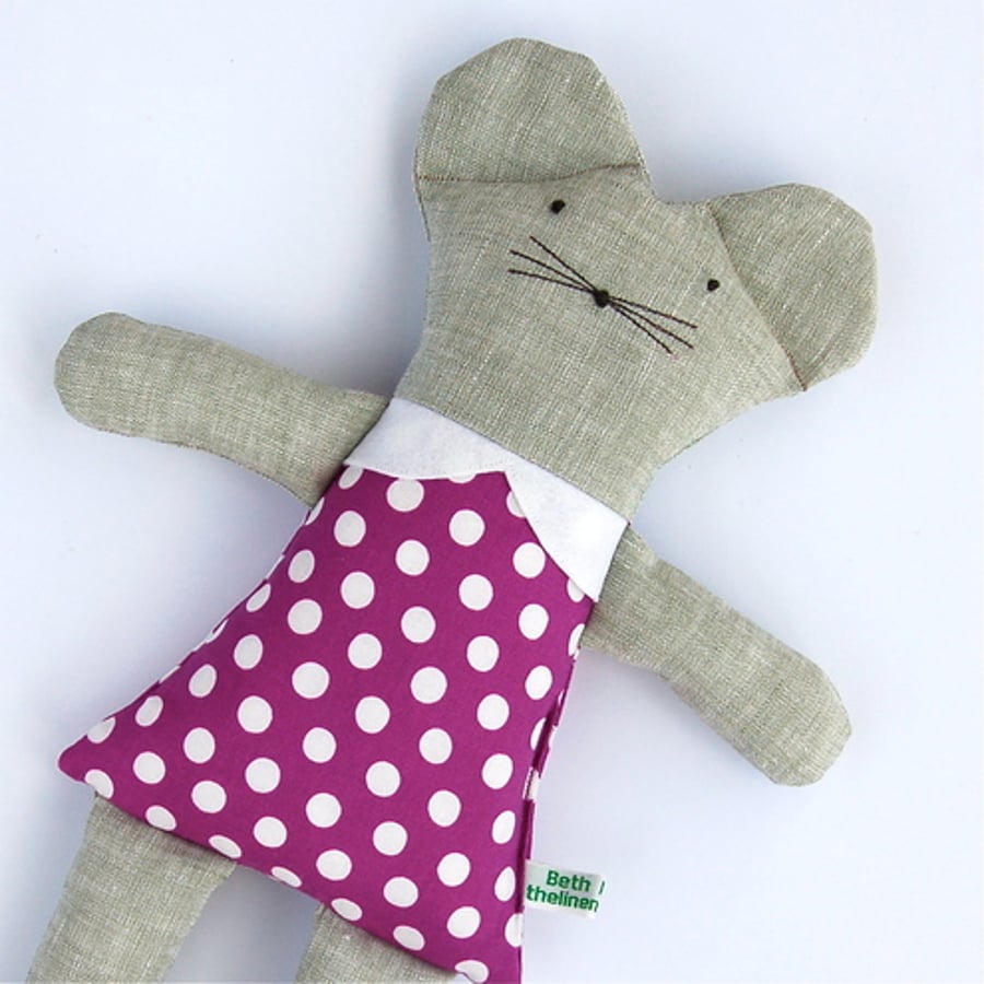 Image of Lilac Dots Linen Mouse