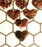 Heart buttons SECONDS - 30mm - red marble effect - Image 4