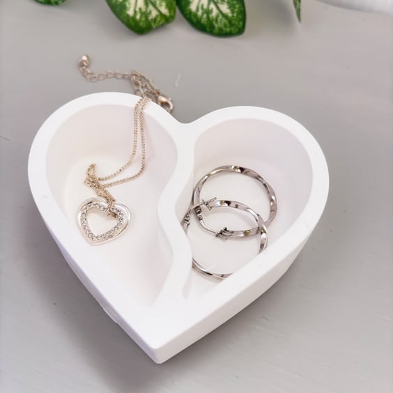 White Heart Twin Compartment Trinket Dish
