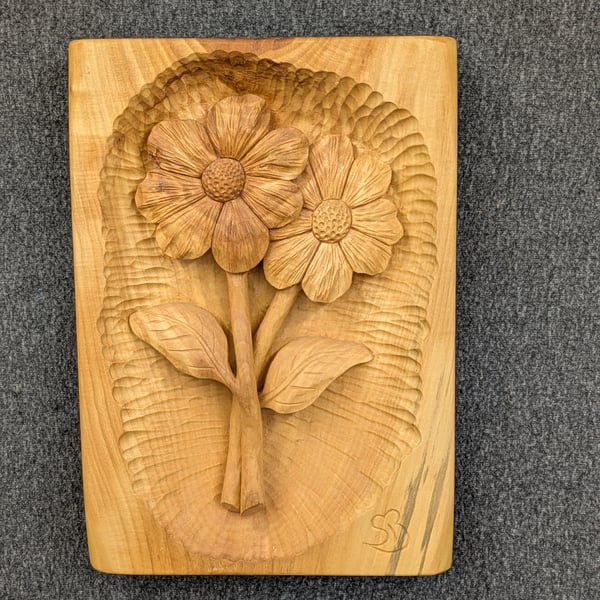 Wooden picture of flowers 
