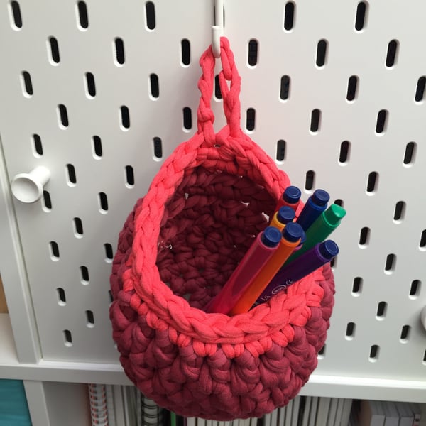 Small crochet hanging basket, pegboard basket - coral and raspberry