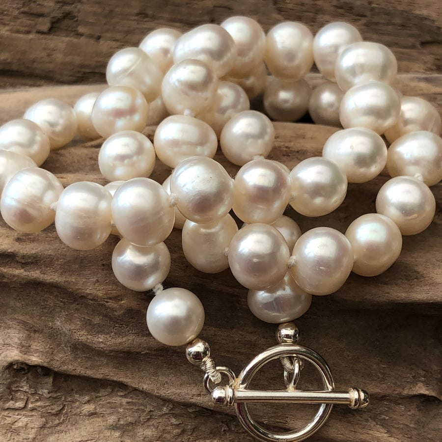 9-10mm white freshwater pearl necklace -00001045