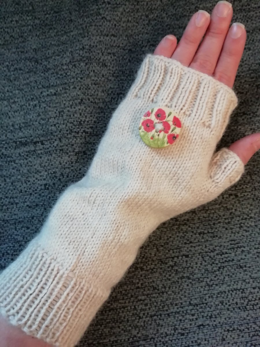 Fingerless gloves, hand knitted - Poppy button detail