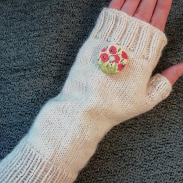 Fingerless gloves, hand knitted - Poppy button detail