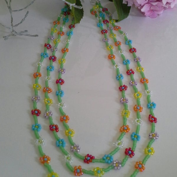 Colourful Layered Daisy Chain Necklace Silver Plated