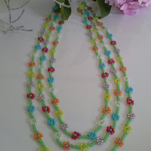 Dainty Seed Bead 3 Strand Daisy Chain Necklace Silver Plated 