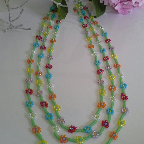 Dainty Seed Bead Daisy Chain Necklace Silver Plated  (HELP A CHARITY)