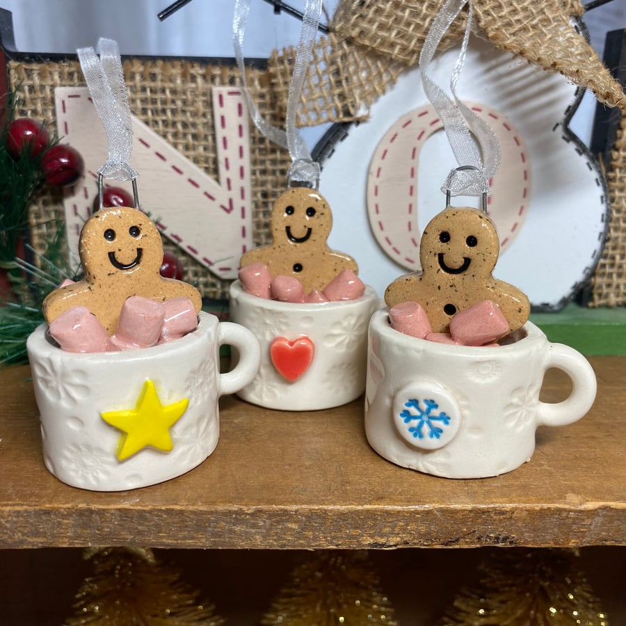 Pre-order Ceramic Christmas decoration gingerbread man in a mug 3D