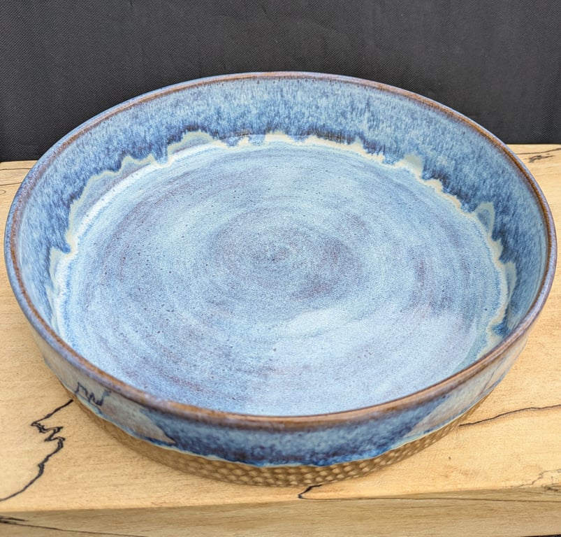 Large toasted blues carved salad or serving bowl