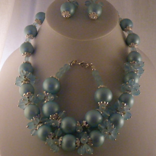 Seconds Sunday Pale Blue Jewellery Set