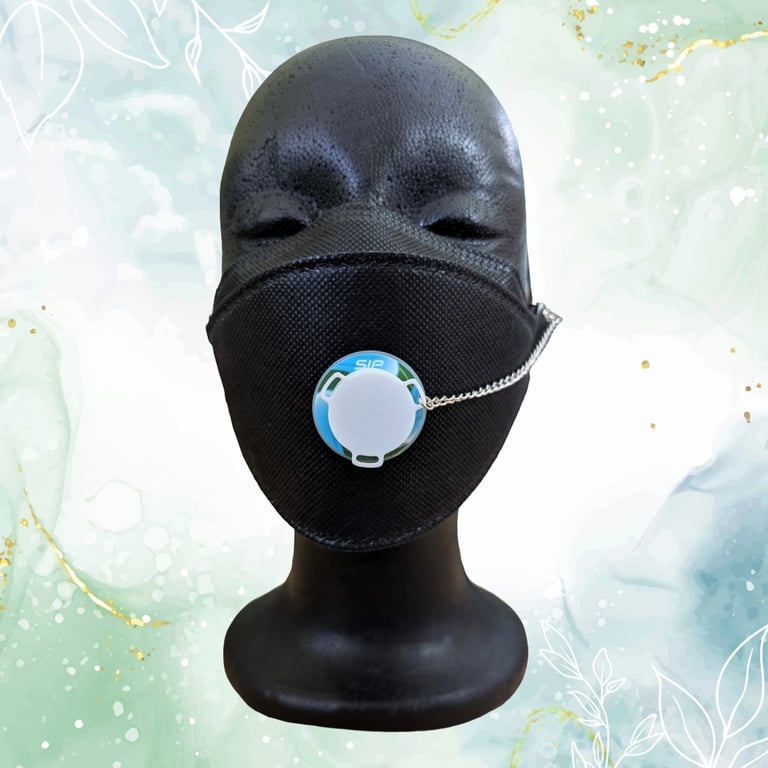 White SIP valve cap with silver keeper