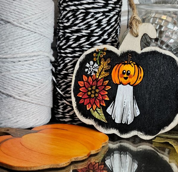 Pumpkin-head Autumn Ghost -Hand-painted hanging decoration