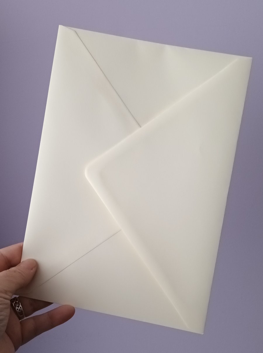 C5 A5 Ivory Envelopes For Cardmaking Diamond Flap 120gsm Pack Of 6