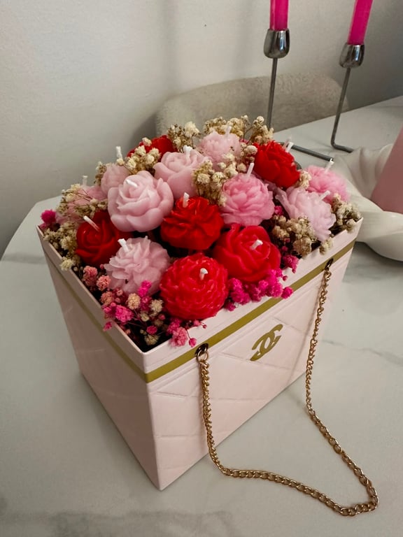Luxury Handmade Floral Candle Bouquet Gift Box