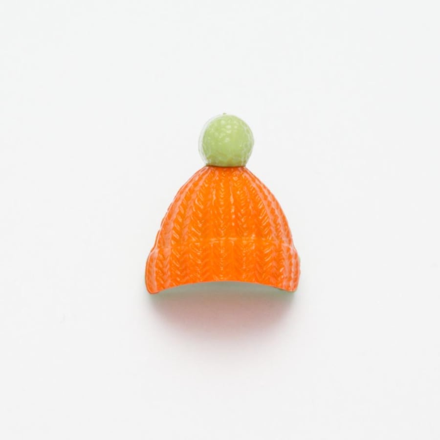 Orange Bobble hat novelty buttons 15mm