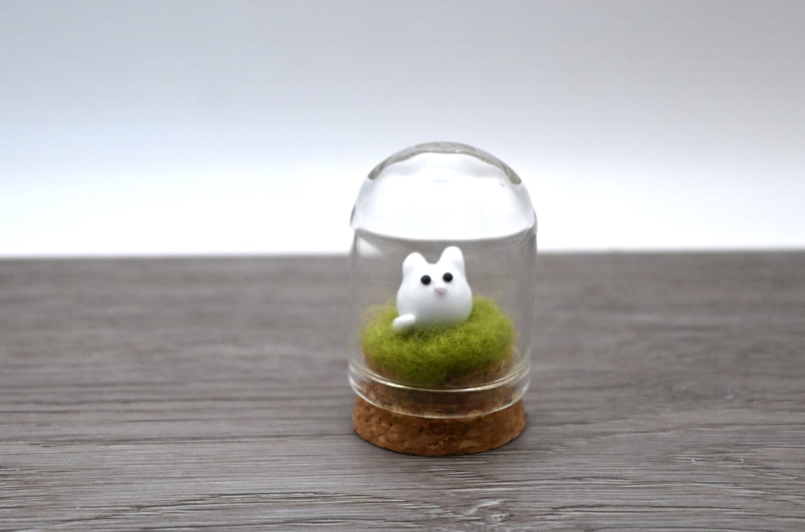 small white cat keepsake figure