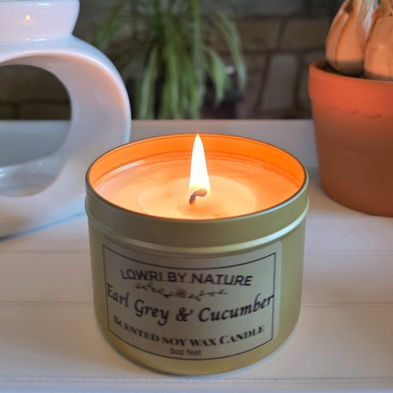Earl Grey Tea & Cucumber Soy Candle in Gold 18cl Tin