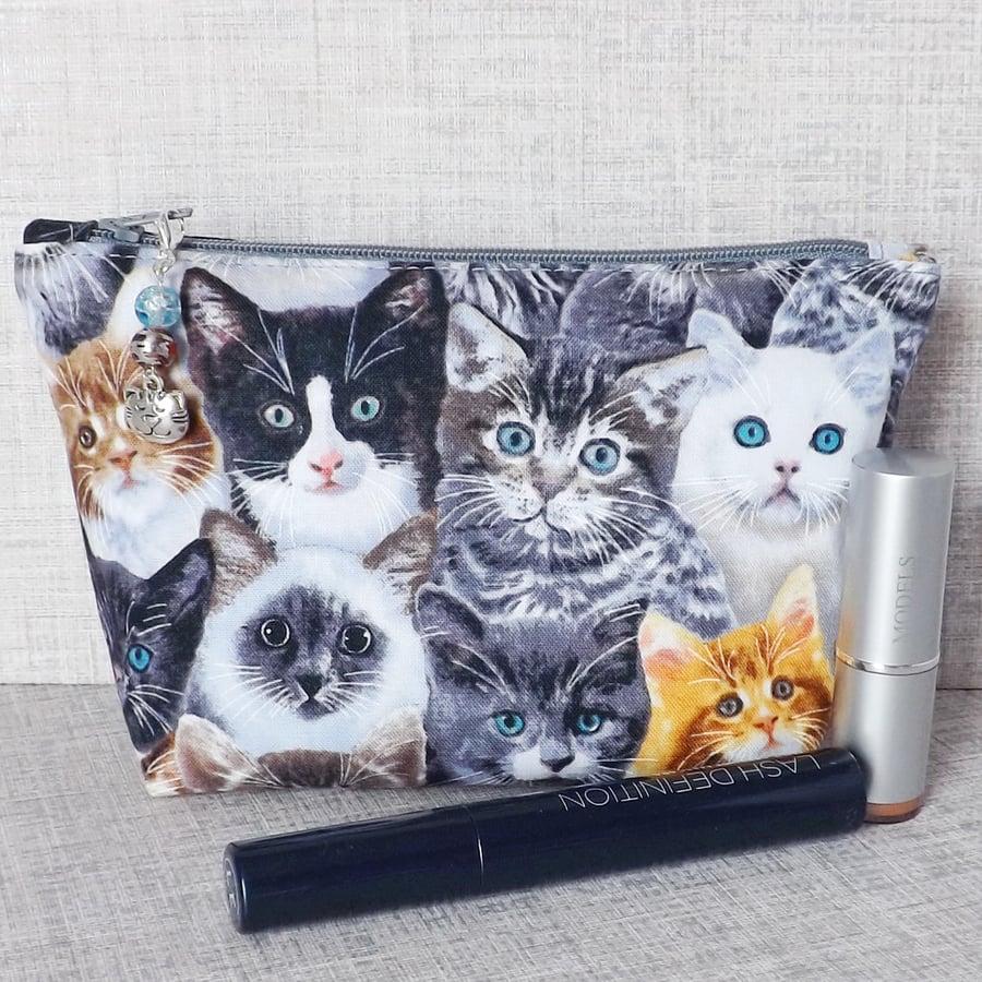Cats make up bag, zipped pouch, cosmetic bag