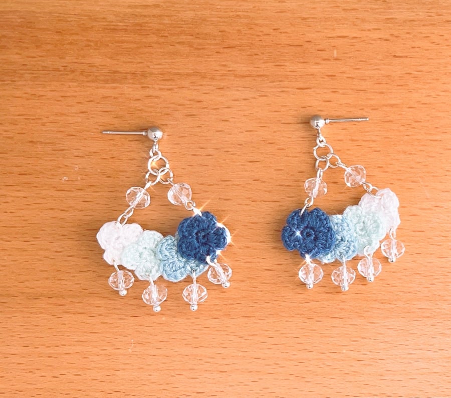 Microcrochet Flower Cloud Crystal Glass Beads Stud Drop Earrings 