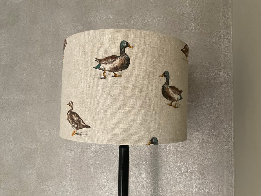 Delightful duck lampshade