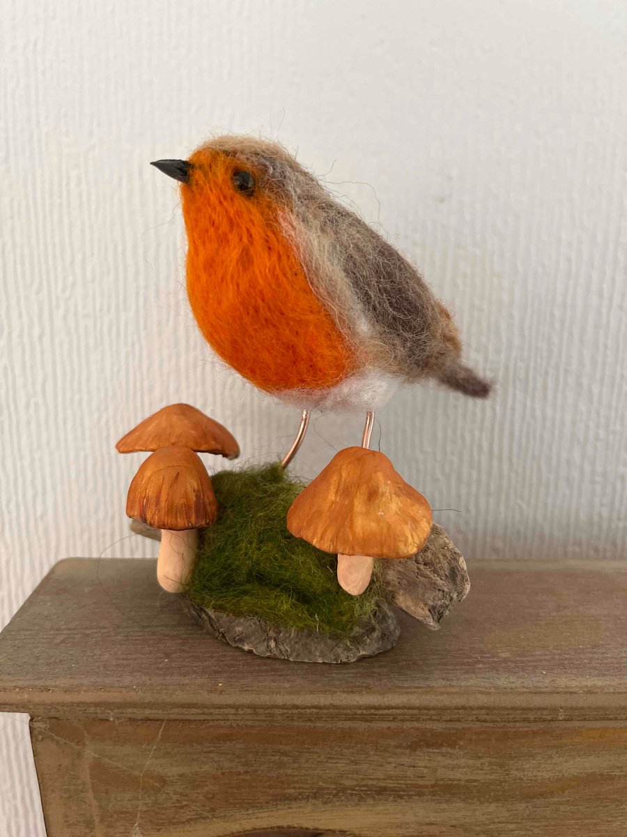 Robin needle felted ornament 